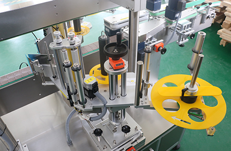 圓瓶不干膠雙面貼標(biāo)機