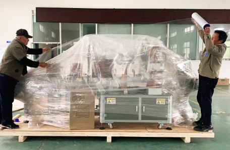 設(shè)備經(jīng)過出廠檢驗(yàn)即將遠(yuǎn)跨重洋