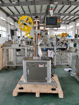 2025.6.23秘魯簡易平面不干膠貼標機1臺